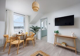 Luxury Penthouse 2 bed Apartment