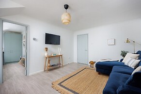 Luxury Penthouse 2 bed Apartment