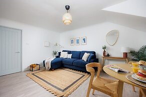 Luxury Penthouse 2 bed Apartment