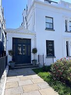 Windsor Villas by Pureserviced