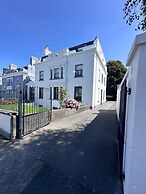 Windsor Villas by Pureserviced