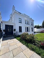 Windsor Villas by Pureserviced