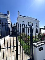 Windsor Villas by Pureserviced