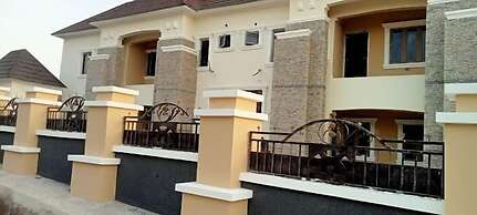 Chexfield Suites and Apartments