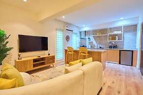 Chexfield Suites and Apartments