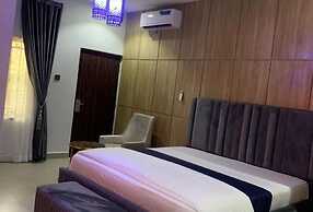 Chexfield Suites and Apartments