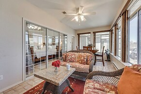 Walk to Branson Strip: Inviting Condo!
