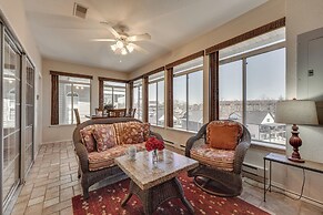 Walk to Branson Strip: Inviting Condo!