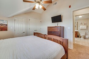 Walk to Branson Strip: Inviting Condo!