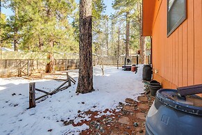 10 Mi to Downtown Flagstaff: Pet-friendly Home