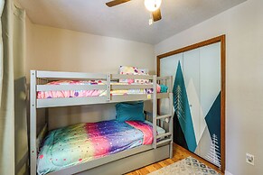 10 Mi to Downtown Flagstaff: Pet-friendly Home