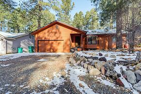 10 Mi to Downtown Flagstaff: Pet-friendly Home
