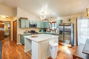 10 Mi to Downtown Flagstaff: Pet-friendly Home