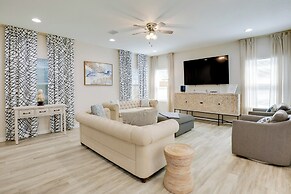 < 1 Mi to Ocean: Spacious Jacksonville Beach Home