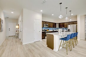 < 1 Mi to Ocean: Spacious Jacksonville Beach Home