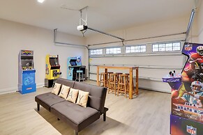 < 1 Mi to Ocean: Spacious Jacksonville Beach Home