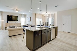 < 1 Mi to Ocean: Spacious Jacksonville Beach Home