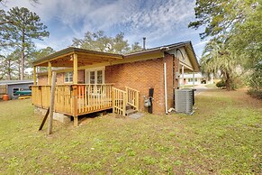 3 Mi to Dtwn: Home w/ Yard in Tallahassee