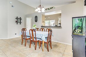 Swim, Golf & Relax: Lovely Home in Lake Mary