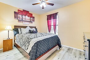 Swim, Golf & Relax: Lovely Home in Lake Mary