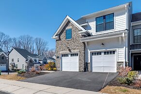 10 Mi to Morristown: Stylish Home w/ Pool Access