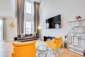 10 Mi to Morristown: Stylish Home w/ Pool Access