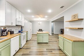 Near Shops & Eats: Home w/ Large Yard in Waycross!