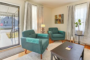 13 Mi to Downtown Baltimore: Quiet Home w/ Porch