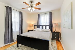 13 Mi to Downtown Baltimore: Quiet Home w/ Porch