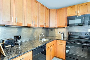 13 Mi to Downtown Baltimore: Quiet Home w/ Porch