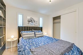 Walk to Lake: Anderson Island Escape w/ Fire Pit