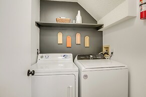 2 Mi to Jmu: Harrisonburg Home w/ Gas Grill