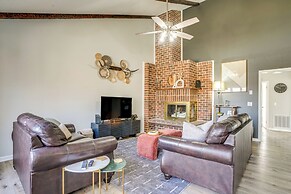 2 Mi to Jmu: Harrisonburg Home w/ Gas Grill