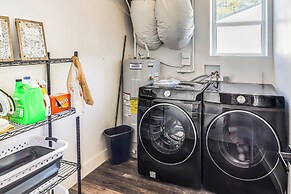 Boat, Fish & Hike: Smithville Home w/ Deck & Yard