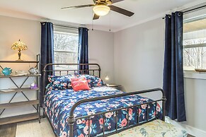 Boat, Fish & Hike: Smithville Home w/ Deck & Yard