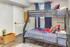 Boat, Fish & Hike: Smithville Home w/ Deck & Yard