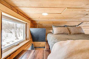 Hike, Fish & Boat: Waterfront Cabin in Ryegate!