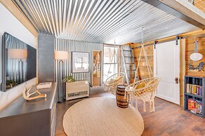 Hike, Fish & Boat: Waterfront Cabin in Ryegate!