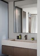 Neromai Cave Luxury Villas