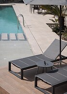 Neromai Cave Luxury Villas