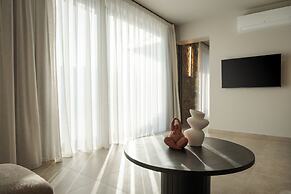 Neromai Cave Luxury Villas