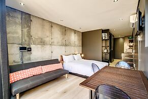 1bed Close to Llandudno Beach Backline Studio