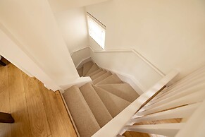 Charming One-bedroom Retreat in Historic Bath