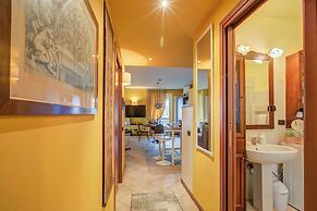 Alice House Terrace & Lake View