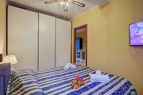 Alice House Terrace & Lake View