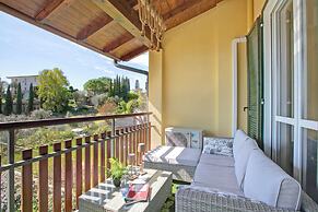 Alice House Terrace & Lake View