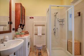 Alice House Terrace & Lake View