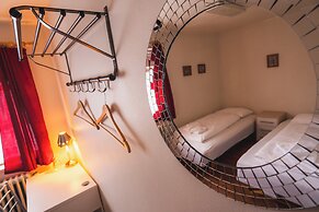 Studlagil INN Hostel