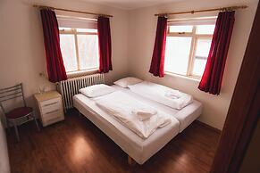 Studlagil INN Hostel