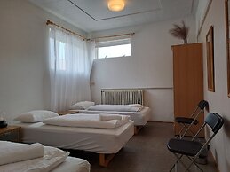 Studlagil INN Hostel